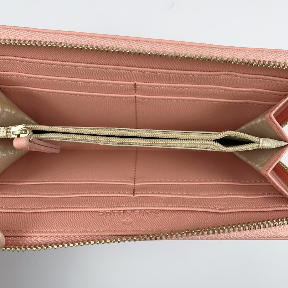 Kate Spade Wallet - Picture 4 of 8